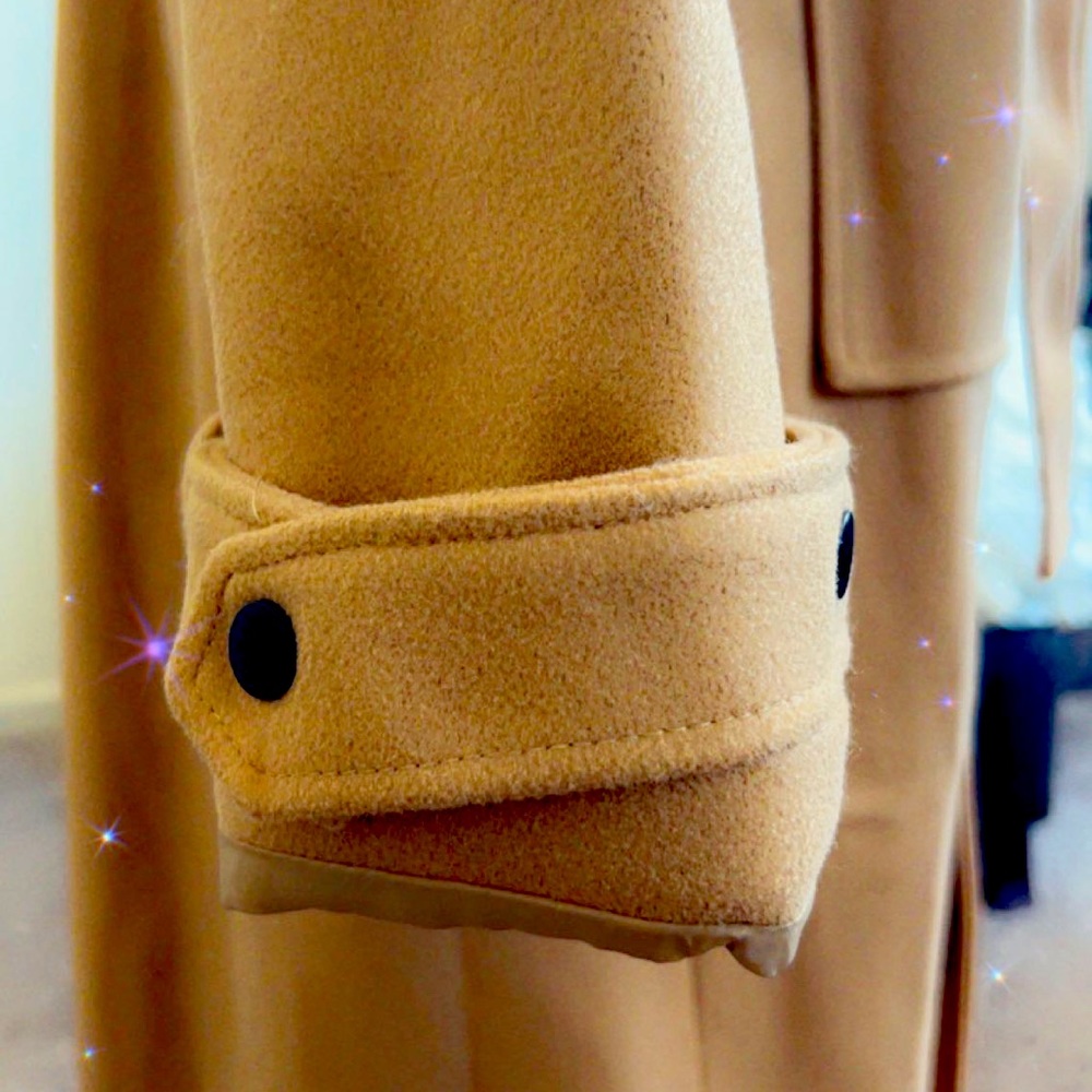 Layered coat - Picture 4 of 10